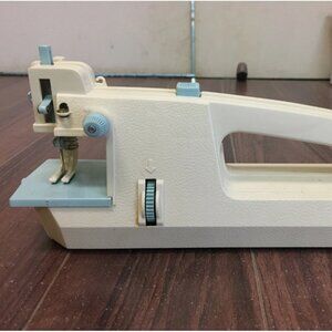 WORKS Handheld Hemmer Mender Vtg Ronco Cordless Electric Portable Sewing Machine